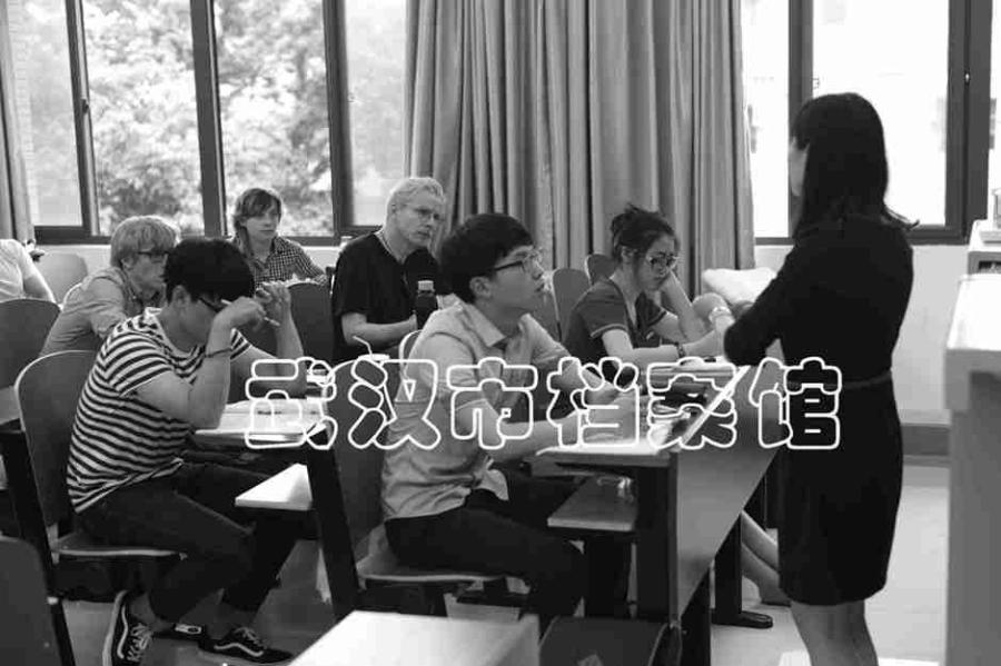 14-同一个教室。2015年,武汉大学国际教育学院。.jpg