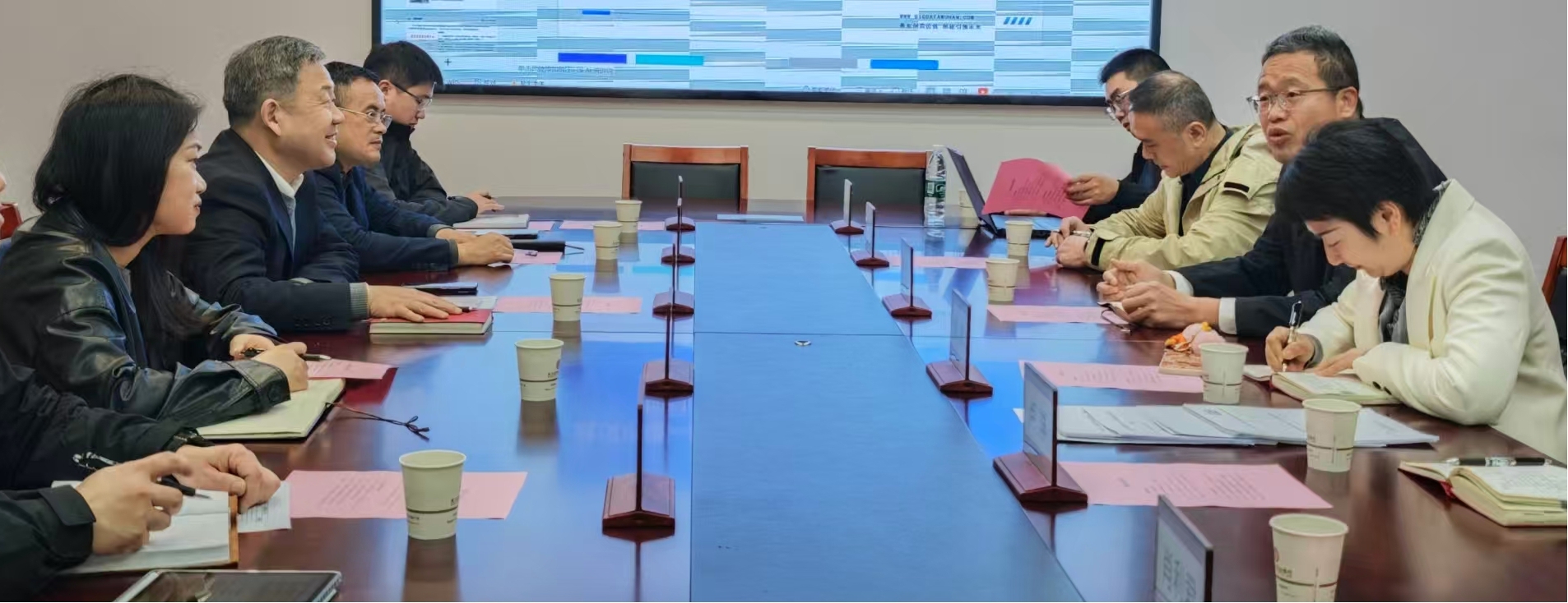 市投促局调研.jpg